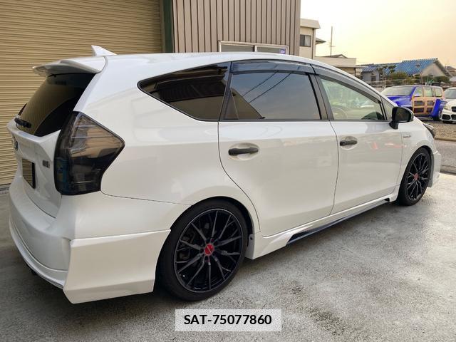 Toyota PRIUS ALPHA 2013-07 7800765-19