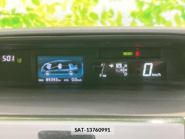 Toyota PRIUS ALPHA 2018-04 7800863-11