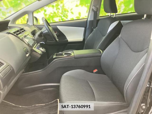 Toyota PRIUS ALPHA 2018-04 7800863-4
