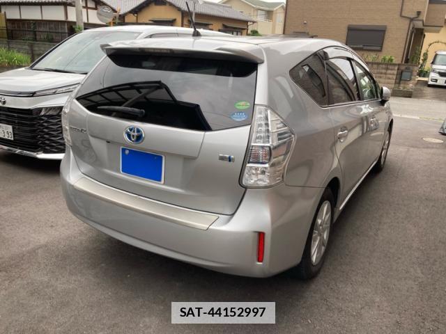 Toyota PRIUS ALPHA 2013-02 7801394-2