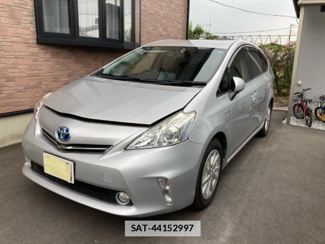 Toyota PRIUS ALPHA 2013-02 7801394-3