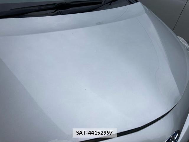 Toyota PRIUS ALPHA 2013-02 7801394-4