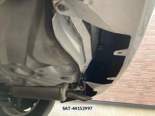Toyota PRIUS ALPHA 2013-02 7801394-6