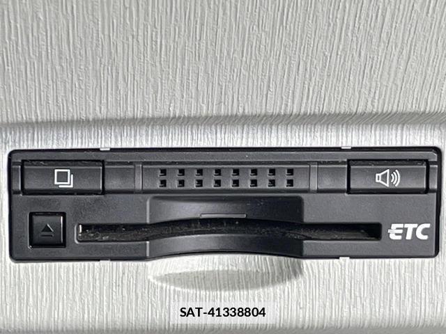 Toyota PRIUS ALPHA 2012-07 7801506-6