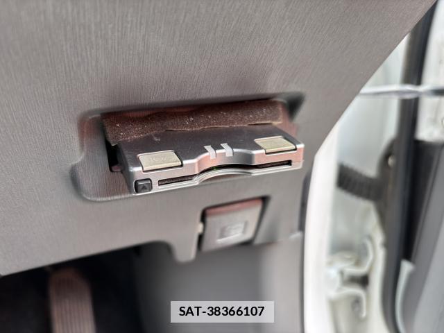 Toyota PRIUS ALPHA 2011-12 7801823-14