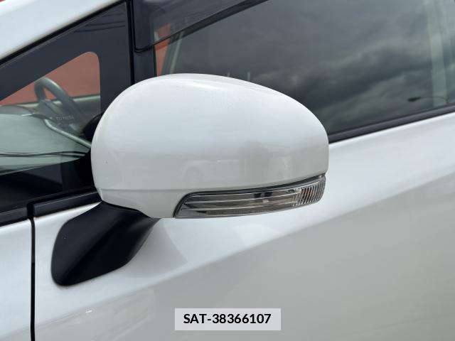 Toyota PRIUS ALPHA 2011-12 7801823-16