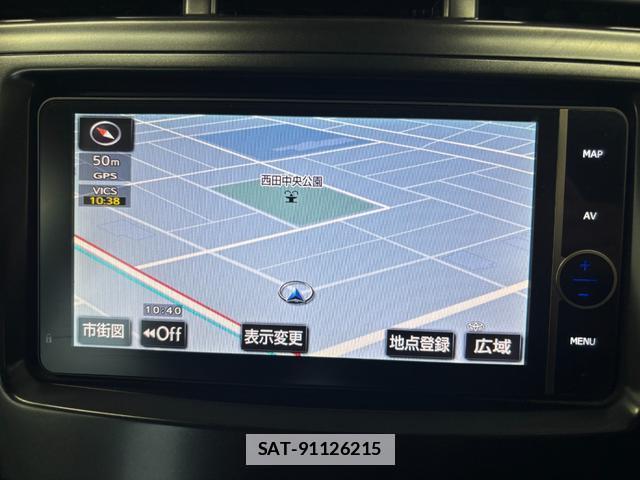 Toyota PRIUS ALPHA 2014-04 7801949-10