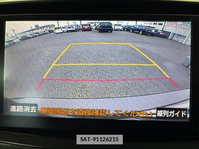 Toyota PRIUS ALPHA 2014-04 7801949-11
