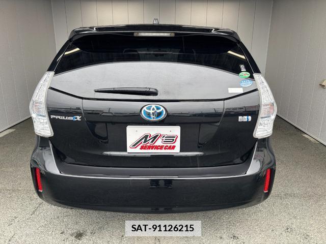 Toyota PRIUS ALPHA 2014-04 7801949-9