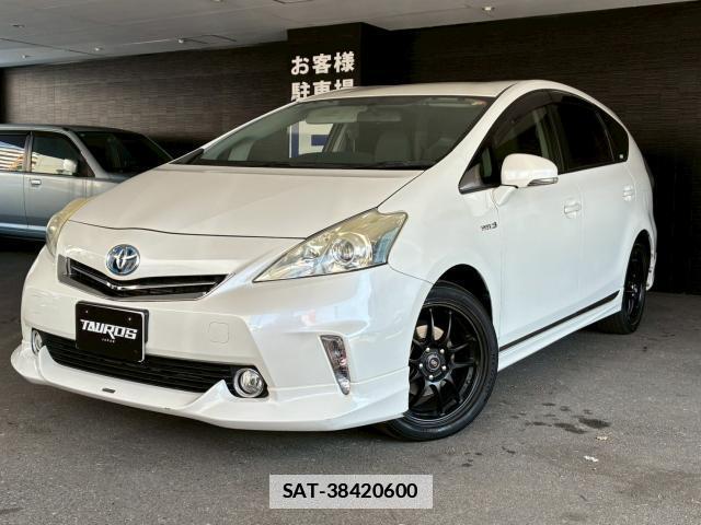 Toyota PRIUS ALPHA 2013-07 7802989-1