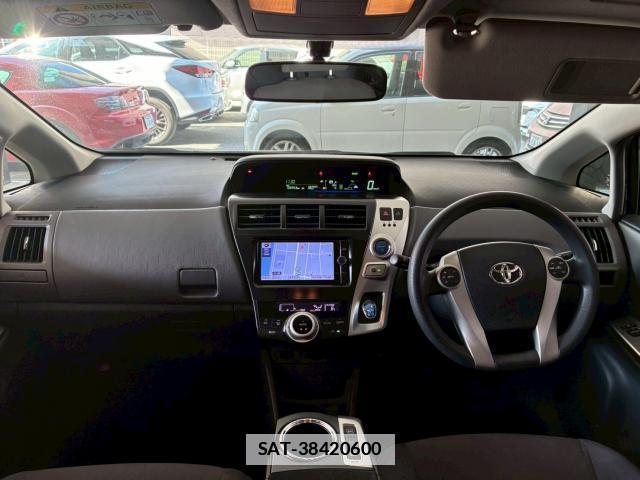 Toyota PRIUS ALPHA 2013-07 7802989-14