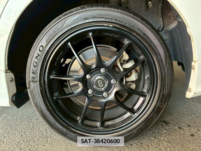 Toyota PRIUS ALPHA 2013-07 7802989-19
