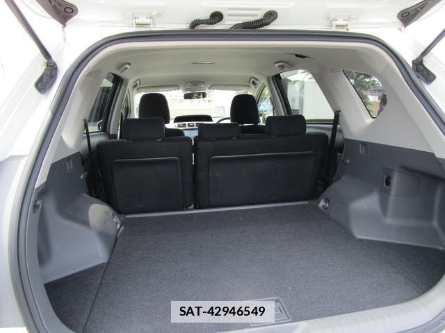 Toyota PRIUS ALPHA 2014-08 7803356-18