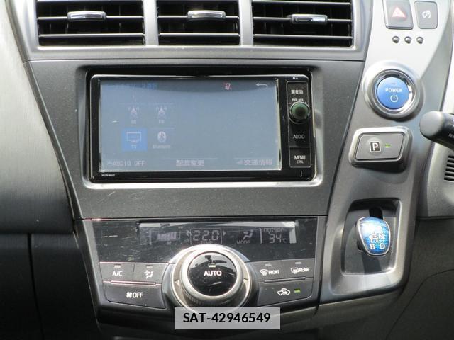 Toyota PRIUS ALPHA 2014-08 7803356-4
