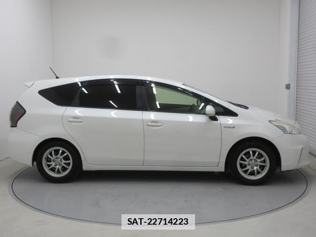 Toyota PRIUS ALPHA 2014-03 7804251-3