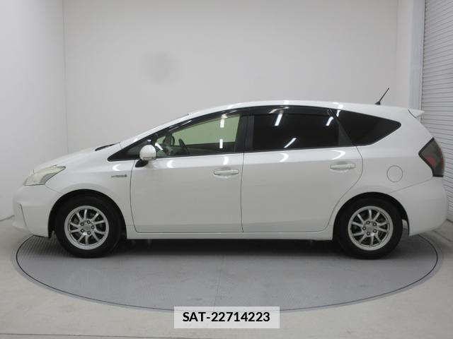 Toyota PRIUS ALPHA 2014-03 7804251-4
