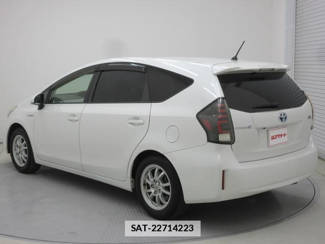 Toyota PRIUS ALPHA 2014-03 7804251-8