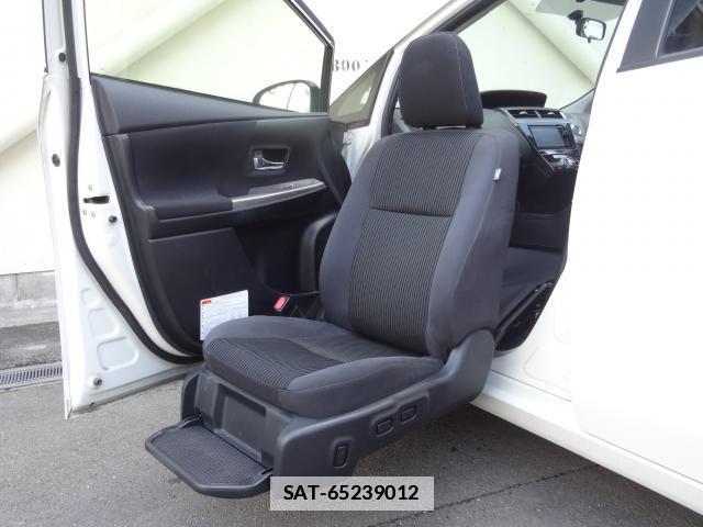 Toyota PRIUS ALPHA 2015-09 7805172-10
