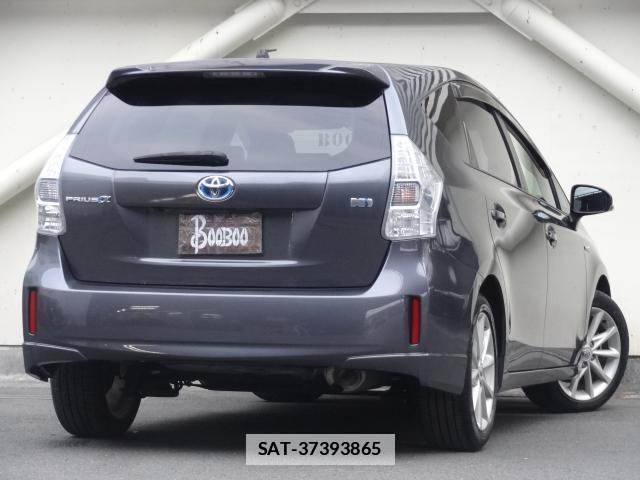 Toyota PRIUS ALPHA 2011-09 7805180-1