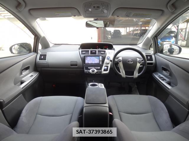 Toyota PRIUS ALPHA 2011-09 7805180-2