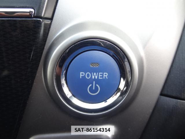 Toyota PRIUS ALPHA 2015-01 7805223-8