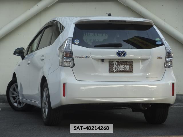 Toyota PRIUS ALPHA 2012-09 7805233-10