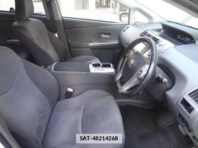 Toyota PRIUS ALPHA 2012-09 7805233-11