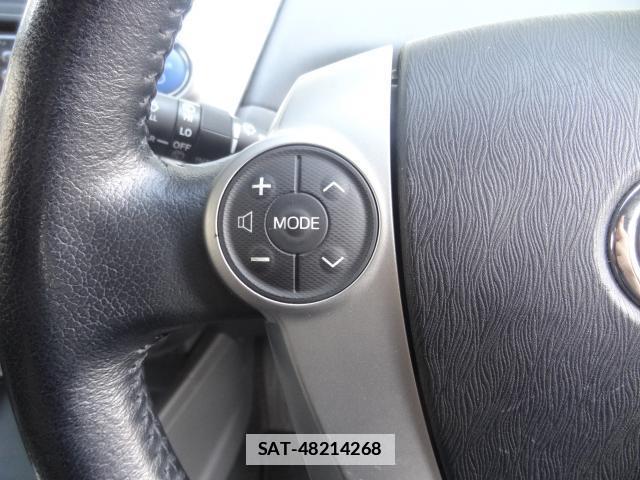 Toyota PRIUS ALPHA 2012-09 7805233-13