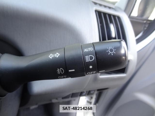 Toyota PRIUS ALPHA 2012-09 7805233-16