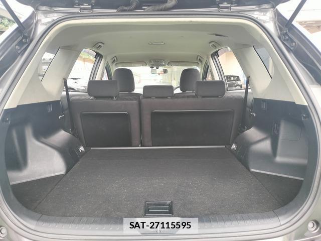 Toyota PRIUS ALPHA 2015-08 7805362-14