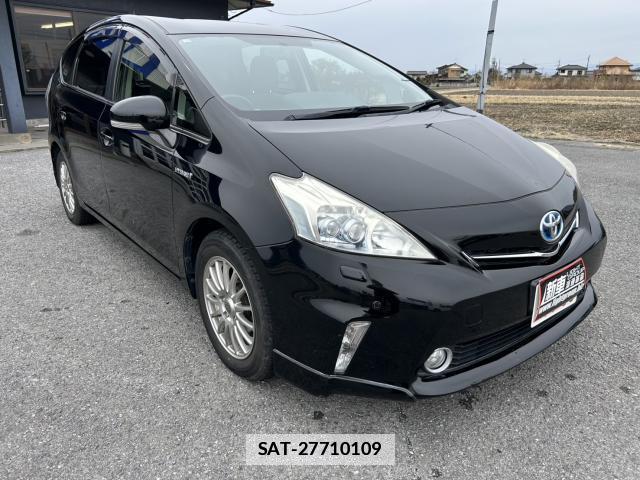 Toyota PRIUS ALPHA 2012-12 7806364-11