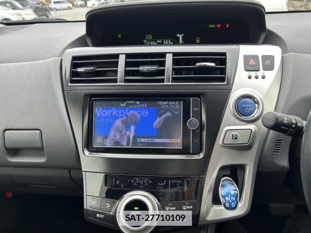 Toyota PRIUS ALPHA 2012-12 7806364-15