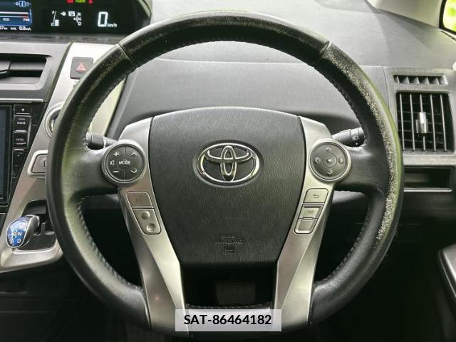 Toyota PRIUS ALPHA 2015-07 7806537-10