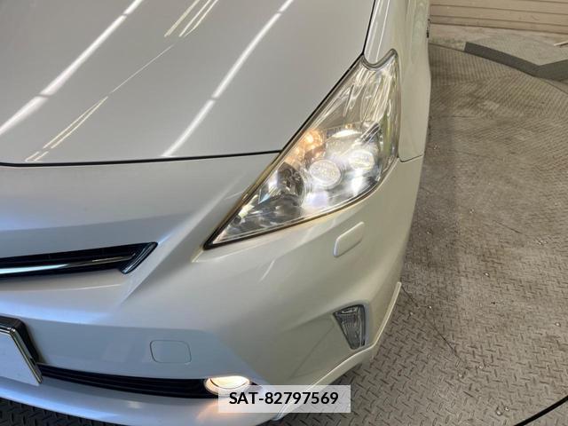 Toyota PRIUS ALPHA 2013-02 7806649-10