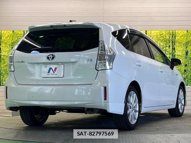 Toyota PRIUS ALPHA 2013-02 7806649-14