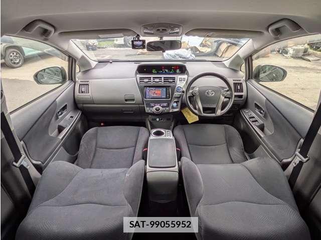 Toyota PRIUS ALPHA 2013-09 7807122-2