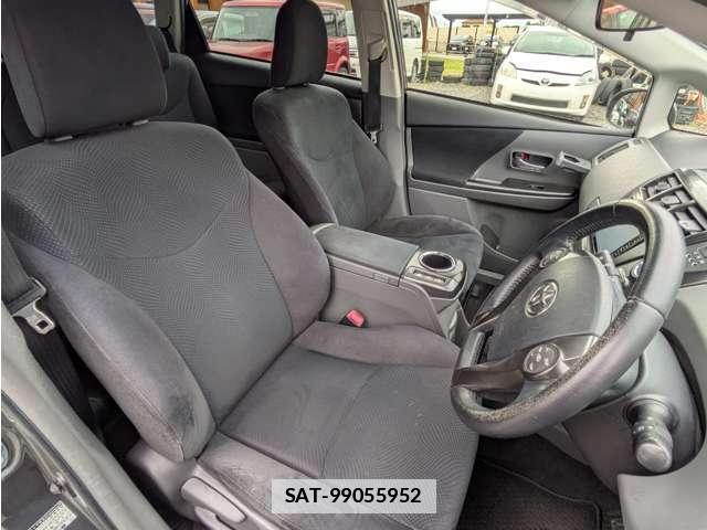 Toyota PRIUS ALPHA 2013-09 7807122-8