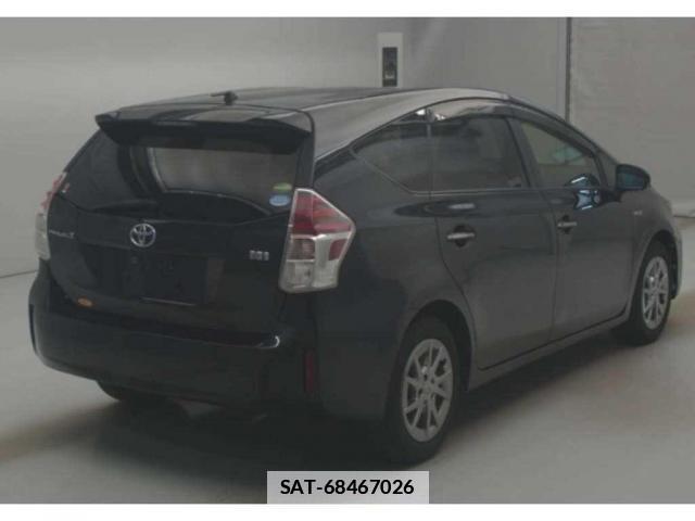 Toyota PRIUS ALPHA 2017-06 7807794-1