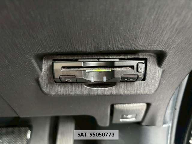 Toyota PRIUS ALPHA 2014-12 7808068-9