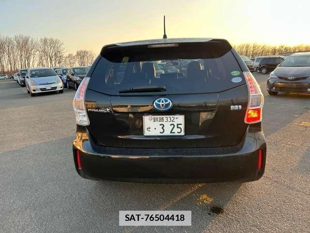 Toyota PRIUS ALPHA 2013-10 7808249-10