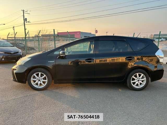 Toyota PRIUS ALPHA 2013-10 7808249-15