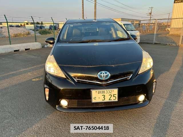 Toyota PRIUS ALPHA 2013-10 7808249-3