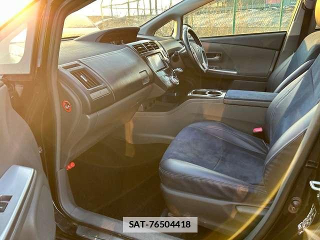 Toyota PRIUS ALPHA 2013-10 7808249-5