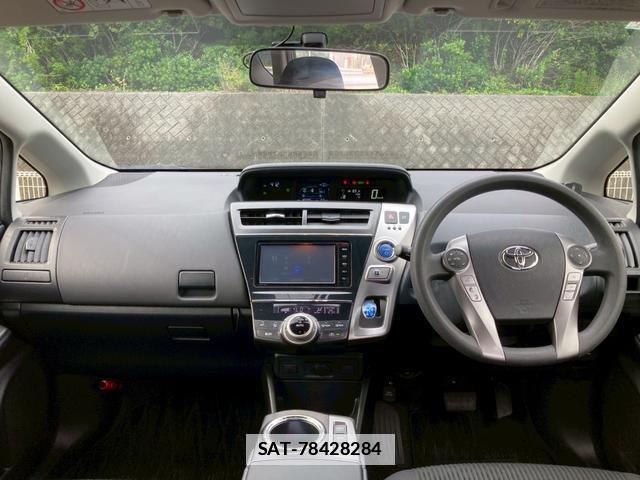 Toyota PRIUS ALPHA 2015-11 7808333-1