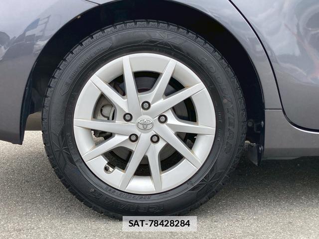 Toyota PRIUS ALPHA 2015-11 7808333-14