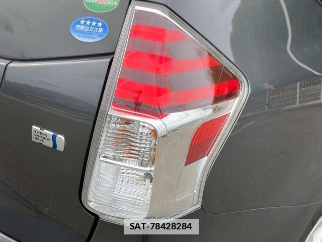 Toyota PRIUS ALPHA 2015-11 7808333-16