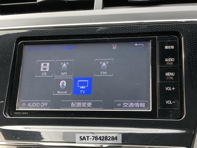 Toyota PRIUS ALPHA 2015-11 7808333-5