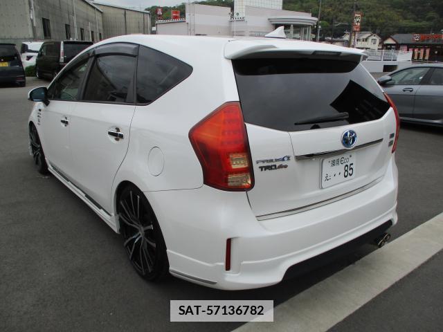 Toyota PRIUS ALPHA 2013-01 7809015-10