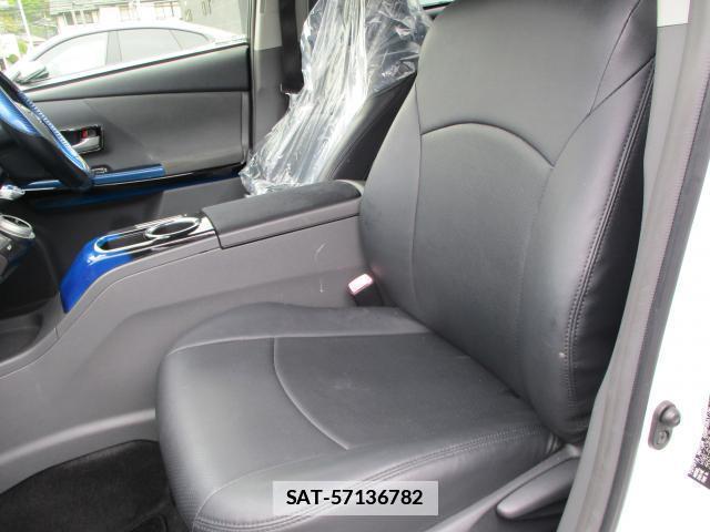 Toyota PRIUS ALPHA 2013-01 7809015-13