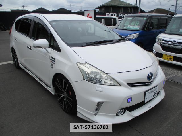 Toyota PRIUS ALPHA 2013-01 7809015-7